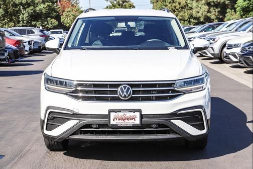 Pure White 2022 Volkswagen Tiguan 2.0T S