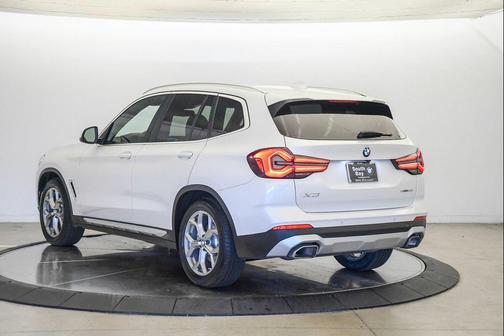 Mineral White Metallic 2024 BMW X3 sDrive30i