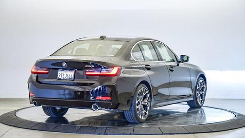2025 BMW 330 330i