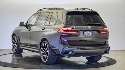 2023 BMW X7 xDrive40i