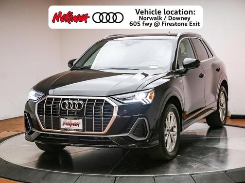 Mythos Black Metallic 2023 Audi Q3 45 S line Premium Plus