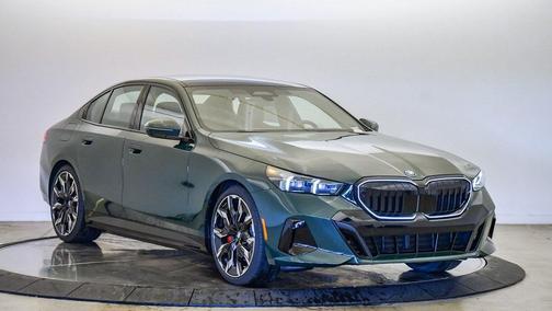 2026 BMW 550e xDrive