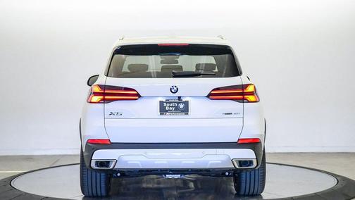 2026 BMW X5 sDrive40i