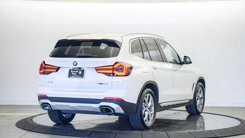 2023 BMW X3 sDrive30i