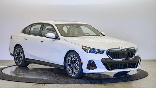 2026 BMW 530 i