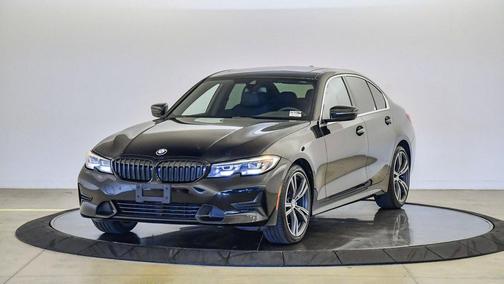 2020 BMW 330 330i