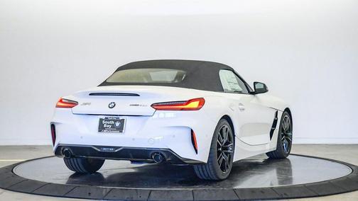 Alpine White 2026 BMW Z4 sDrive30i