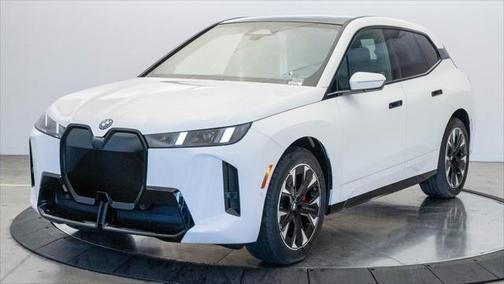 2026 BMW iX xDrive45