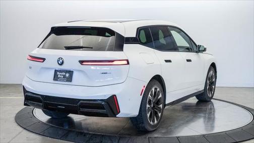 2026 BMW iX xDrive45