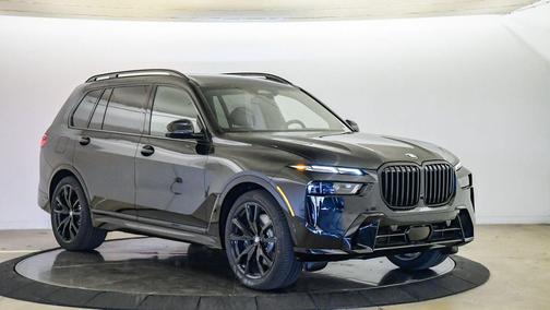 Black Sapphire Metallic 2027 BMW X7 xDrive40i
