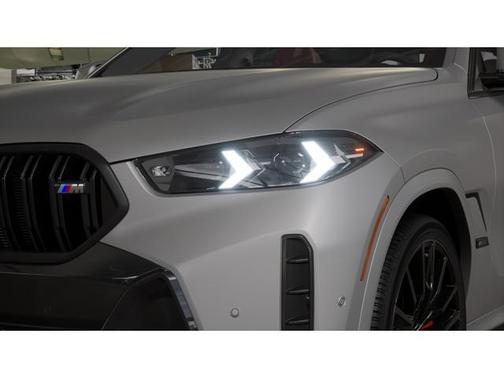 Frozen Pure Grey Metallic 2026 BMW X6 M60i