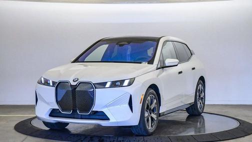 2026 BMW iX xDrive45
