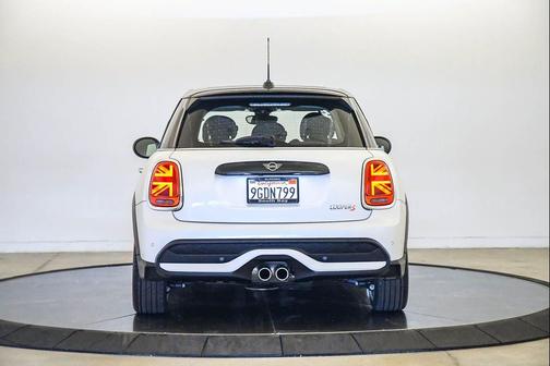 White Metallic 2024 MINI Hardtop Cooper S