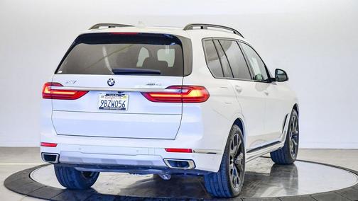 2022 BMW X7 xDrive40i