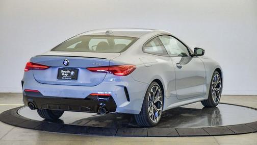 2026 BMW 430 i