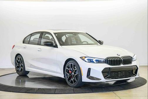 Mineral White Metallic 2026 BMW 330 330i