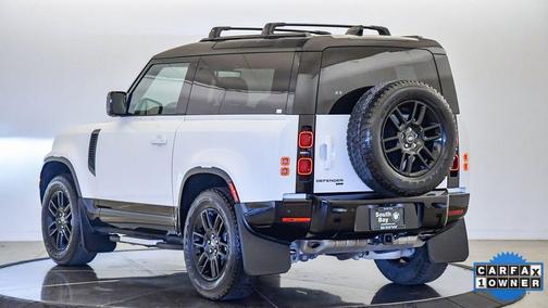 2022 Land Rover Defender 90 X-Dynamic SE