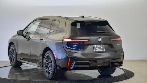 2026 BMW iX xDrive45