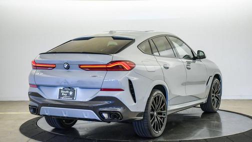 Gray 2027 BMW X6 xDrive40i