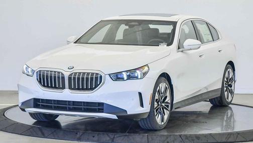 2026 BMW 530 i