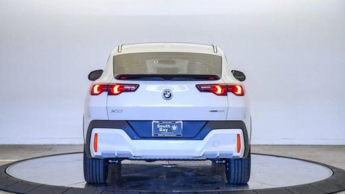 2026 BMW X2 xDrive28i