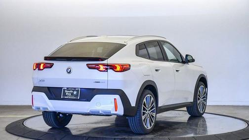 2026 BMW X2 xDrive28i