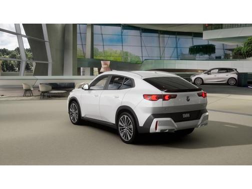 2026 BMW X2 xDrive28i
