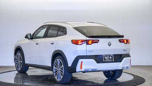 2026 BMW X2 xDrive28i
