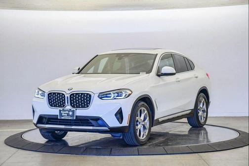 2023 BMW X4 xDrive30i
