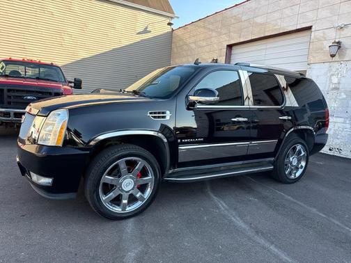2007 Cadillac Escalade Base