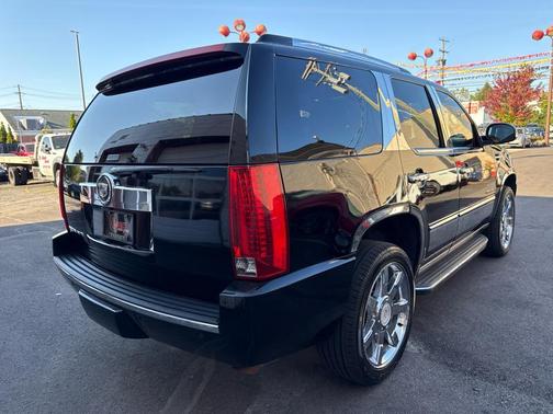 2007 Cadillac Escalade Base