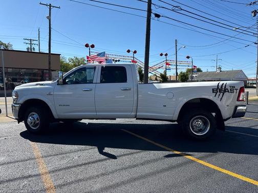 2022 RAM 3500 Tradesman Crew Cab 4WD DRW