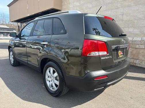 2012 Kia Sorento LX