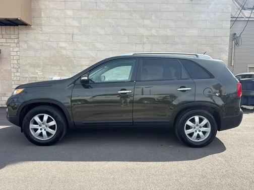 2012 Kia Sorento LX