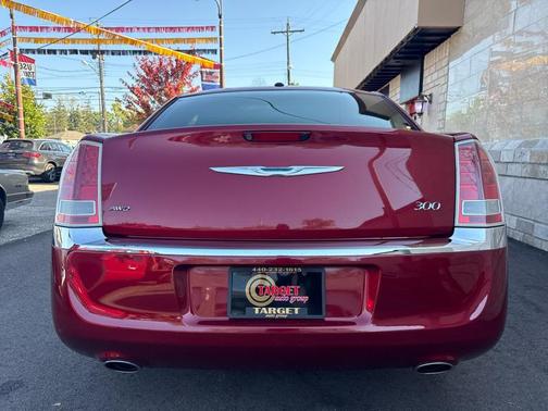 2012 Chrysler 300 Limited