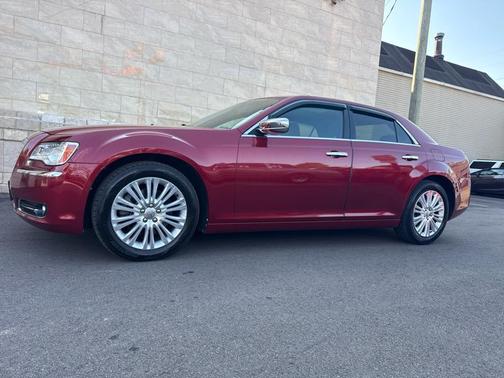 2012 Chrysler 300 Limited
