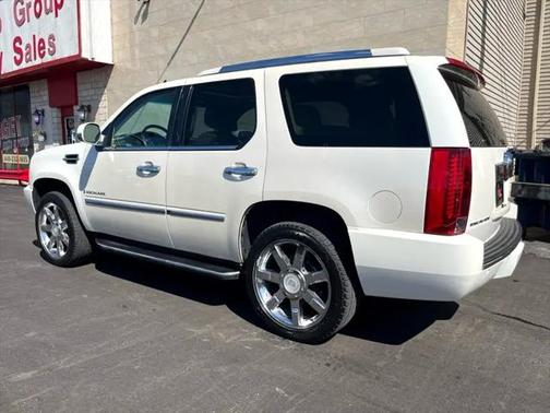 2008 Cadillac Escalade Base