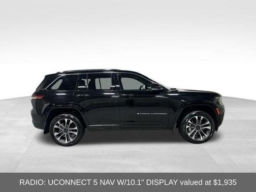 2022 Jeep Grand Cherokee Overland