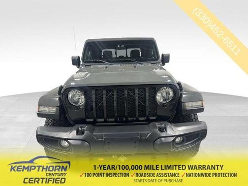 Sting Gray Clearcoat 2021 Jeep Gladiator Sport