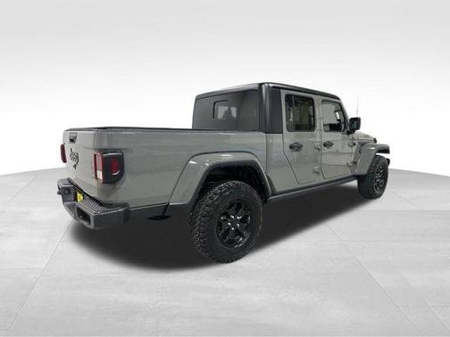 Sting Gray Clearcoat 2021 Jeep Gladiator Sport