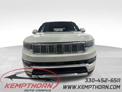 2022 Jeep Grand Wagoneer Series III