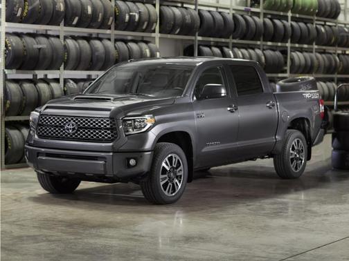 Gray 2019 Toyota Tundra SR5