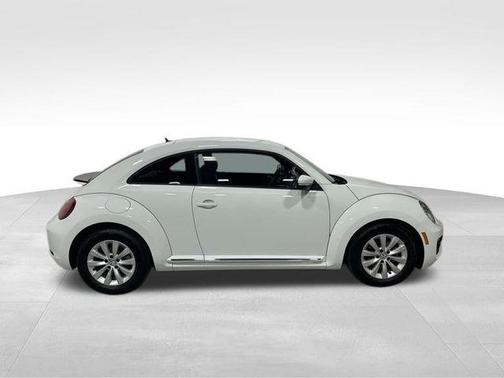 2019 Volkswagen Beetle 2.0T S