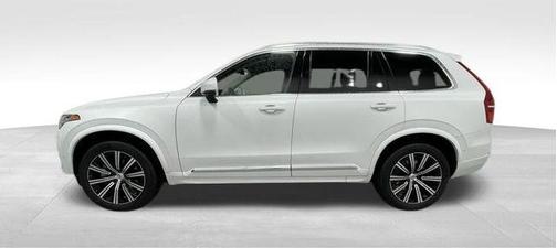2024 Volvo XC90 B5 Plus Bright Theme
