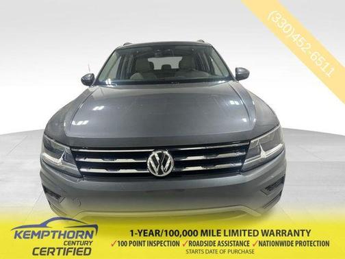 Platinum Gray Metallic 2019 Volkswagen Tiguan 2.0T SE