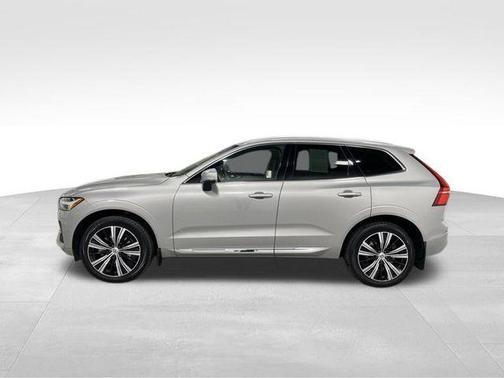 2022 Volvo XC60 B5 Inscription