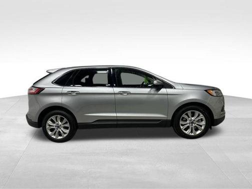 Silver 2020 Ford Edge Titanium