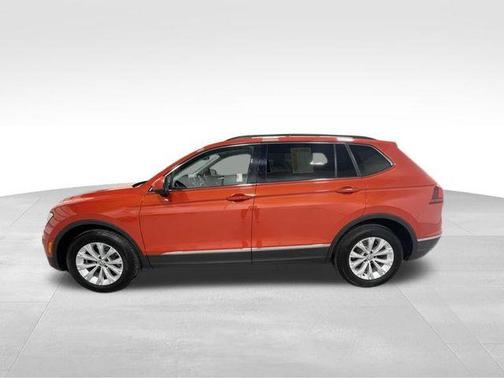 Habanero Orange Metallic 2018 Volkswagen Tiguan 2.0T SE