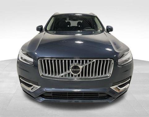 2025 Volvo XC90 Plug-In Hybrid T8 Plus 7-Seater