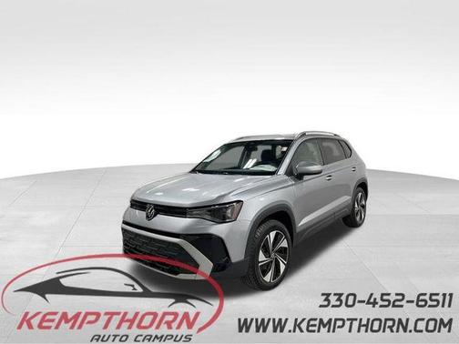 2025 Volkswagen Taos 1.5T SE